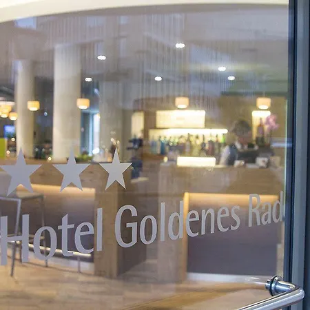 Goldenes Rad 4*